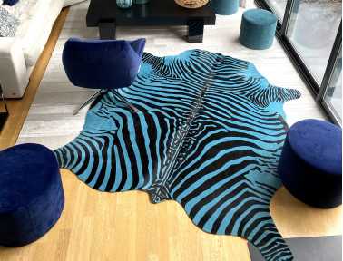 Peau de vache zèbre bleue