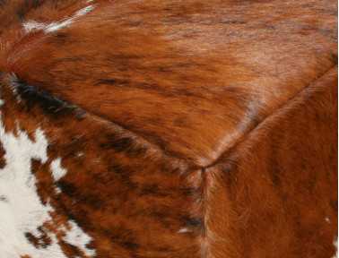 Pouf en peau de vache Normande claire
