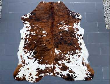 Réf.A824 - Peau de vache tricolore