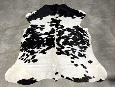 Réf.A844 - Peau de vache Noire & Blanche