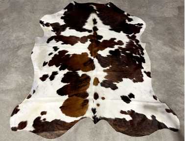 Réf.A855 - Peau de vache tricolore