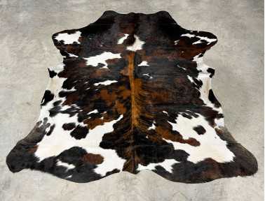 Tapis peau de vache tricolore