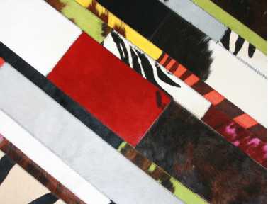 Tapis Patchwork Bandelette en Peau de vache multicolore