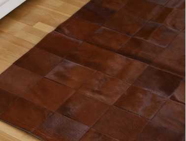 Tapis Patchwork en Peau de vache teintée marron