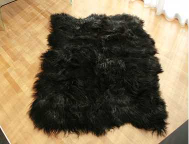 Tapis en peau de mouton islandais noir