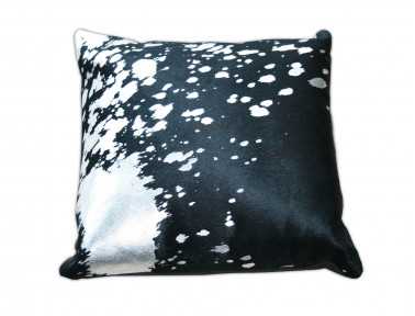 Coussin en peau de vache Noire & Blanche SIMPLE FACE