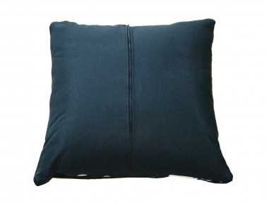 Coussin en peau de vache Noire & Blanche SIMPLE FACE