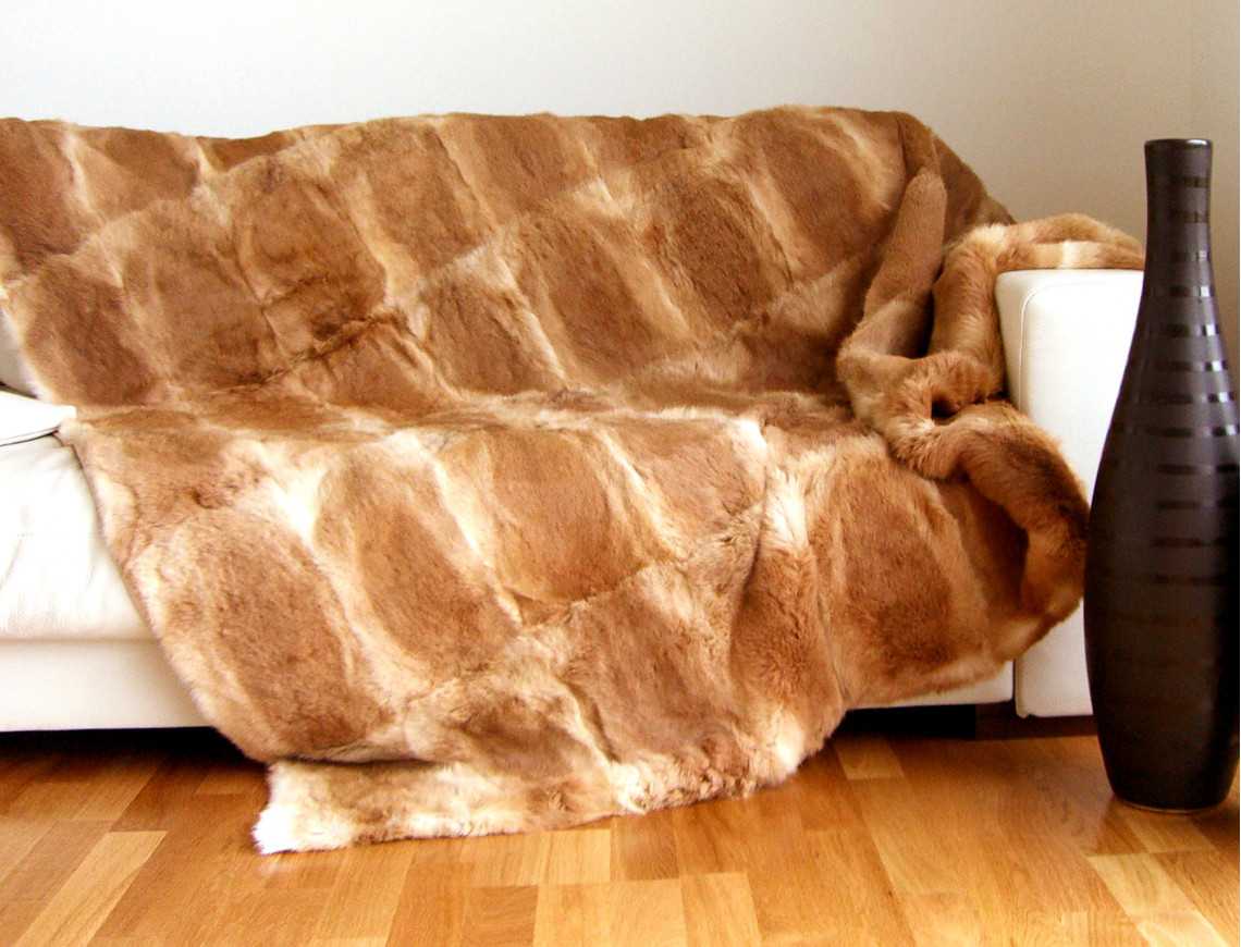 Dessus de lit en fourrure de lapin