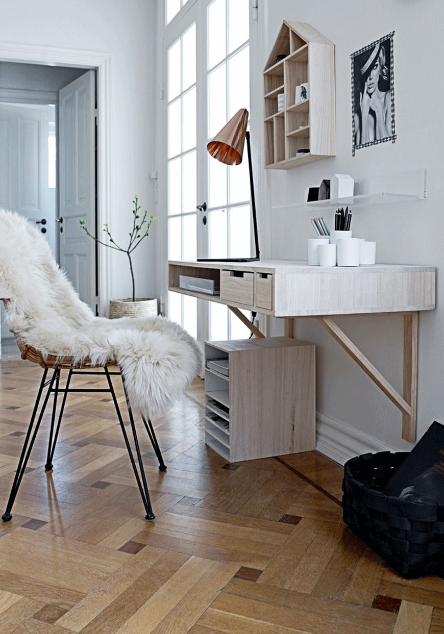 Peau de mouton Islandaise sur une chaise de bureau