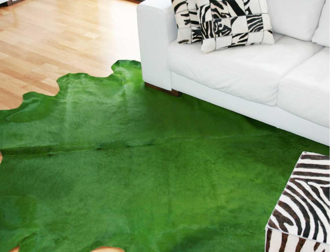 Tapis peau de vache verte